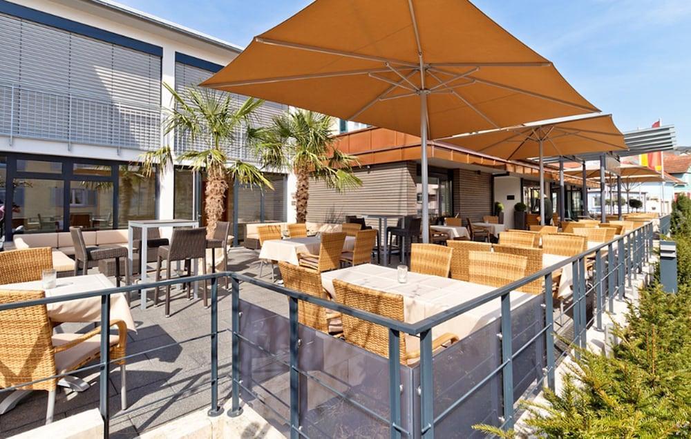 Hotel Winzerstube Иринген Экстерьер фото